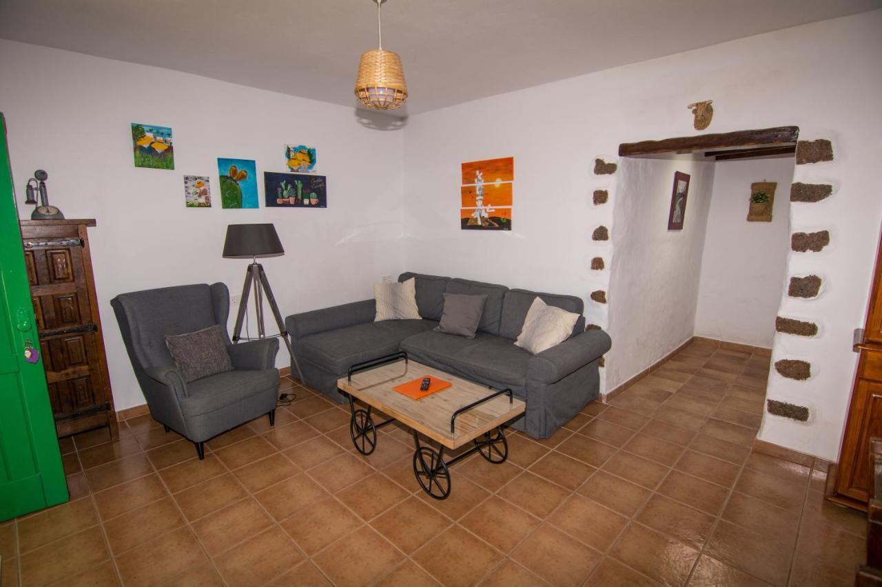 Buganvilla Molino Tinajo